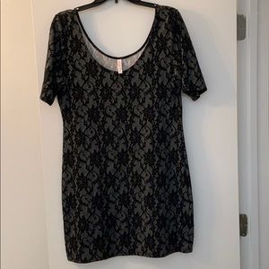 Cute black/gray patterned dress